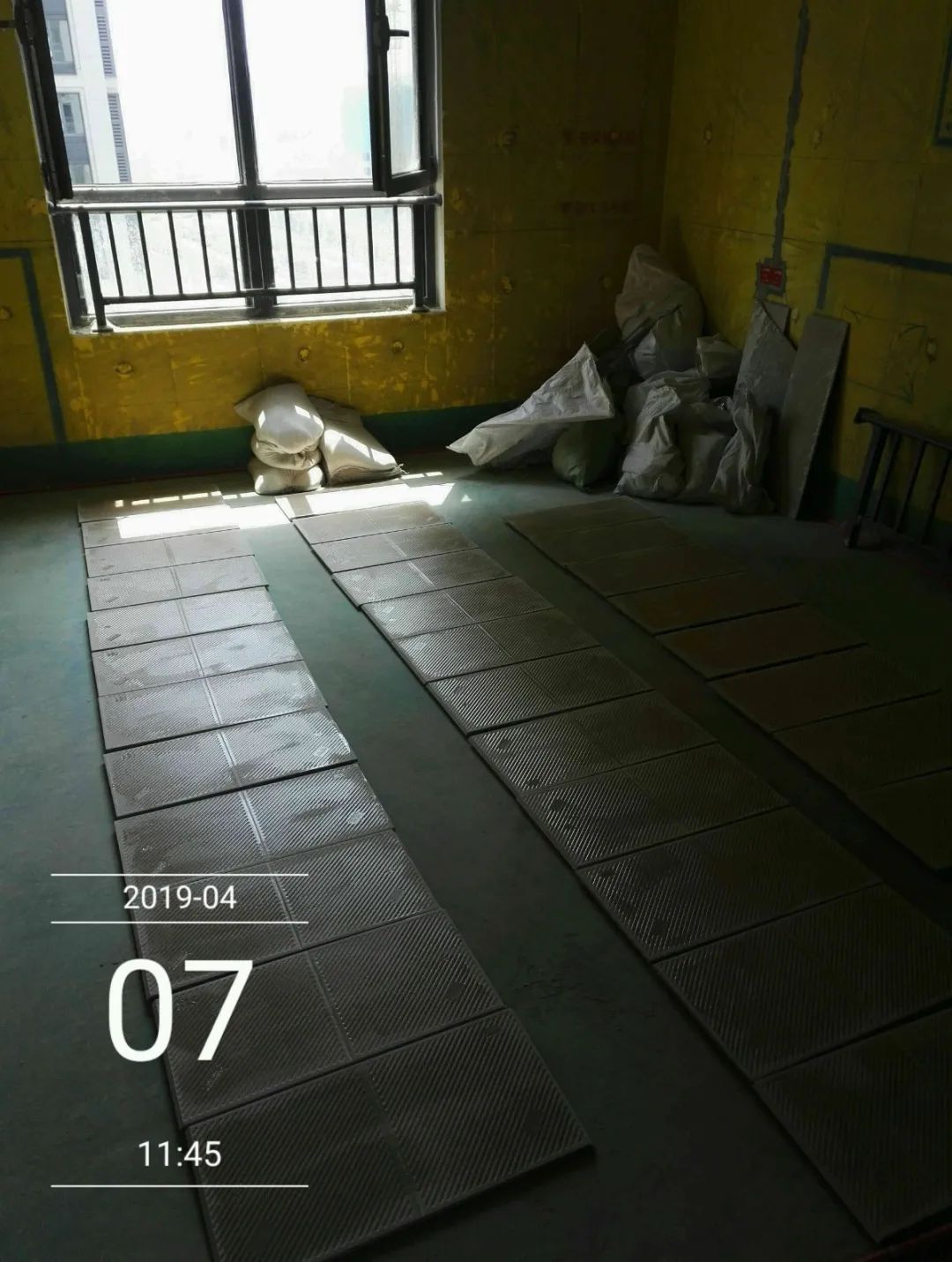 孟憲濤_保利國際社區(qū)115㎡現(xiàn)代北歐--簡潔明亮之家，一人獨居太愜意！30工地一覽