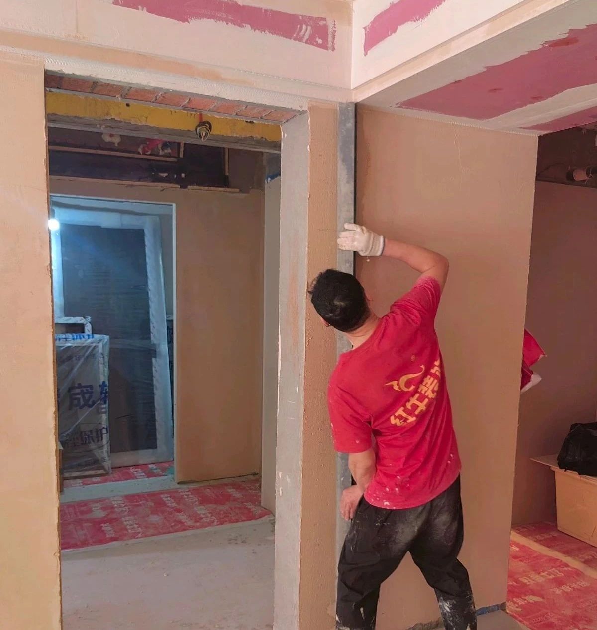 工地突擊巡檢：嚴(yán)苛護(hù)航，直至將設(shè)計(jì)藍(lán)圖完美落地！10